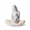 Figurka Matka z dzieckiem 01008404 Lladro