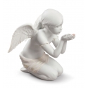 Figurka Anioł w chwili fantazji 25 cm