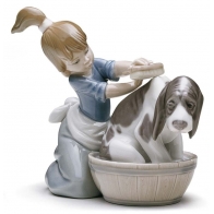 Figurka Kąpiel psa 14 cm - Lladro