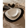 Talerz duży trójkątny Colombina 39 x 31 cm - Alessi